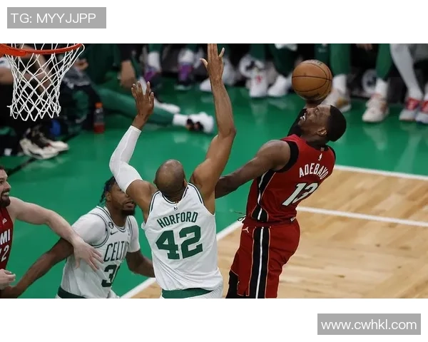 TNT热火与凯尔特人激战正酣球迷期待精彩对决与逆转时刻 TNT热火与凯尔特人激战正酣球迷期待精彩对决与逆转时刻