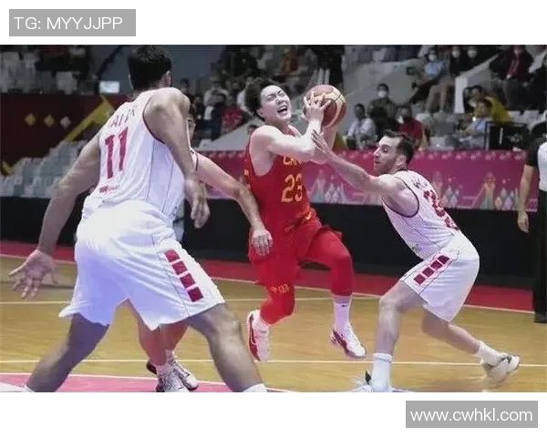 中国蓝队迎战黎巴嫩全力争胜展现团队实力与拼搏精神 中国蓝队迎战黎巴嫩全力争胜展现团队实力与拼搏精神