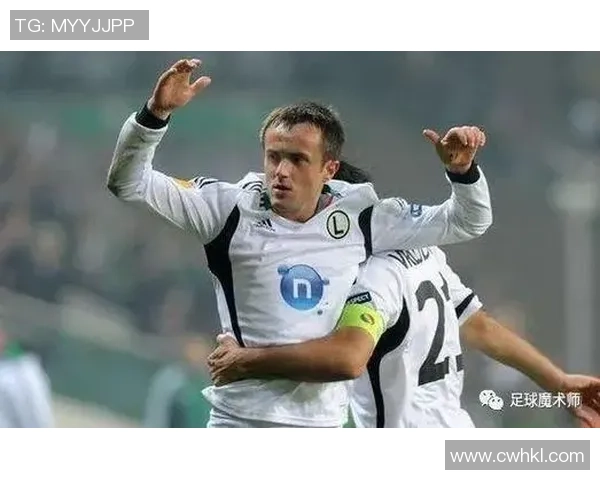 华沙军团与科克城精彩对决重播回顾赛场瞬间与战术分析 华沙军团与科克城精彩对决重播回顾赛场瞬间与战术分析