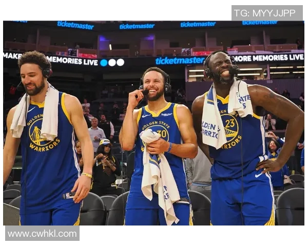 勇士与骑士激战12月6日NBA赛场再掀高潮球迷期待精彩对决 勇士与骑士激战12月6日NBA赛场再掀高潮球迷期待精彩对决